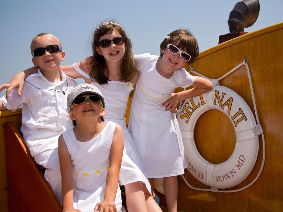 chesapeake bay sailboat tours